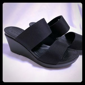 Women’s Black Leigh Crocs wedge sandal